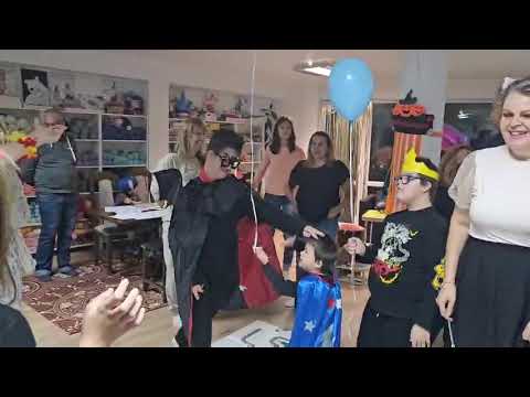 Видео: Тео е рожденик! :) 