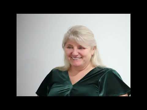 Видео: Рождество с девочками 2024