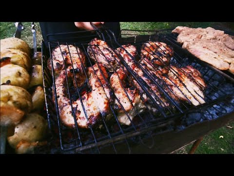 Видео: Сазан на мангале! Сочно!