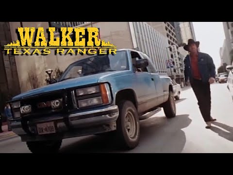 Видео: Автомобили Уокера, техасского рейнджера. (Walker, Texas Ranger)