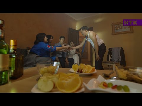 Видео: Патруль – Медет и Едиль танцуют стриптиз! [Едиль влип – четвертая часть]