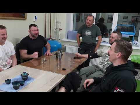 Видео: Феникс тактическая стрельба представителей