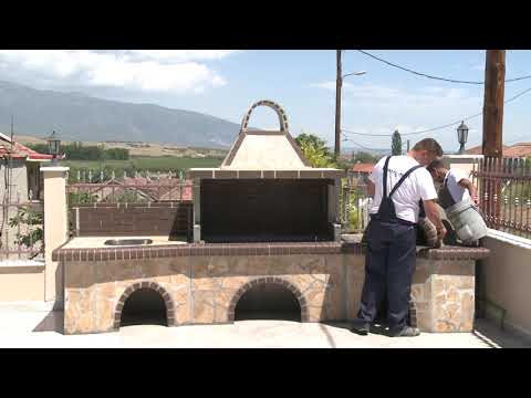 Видео: Монтаж на пълен градински барбекю комплект от СУХСТРОЙ