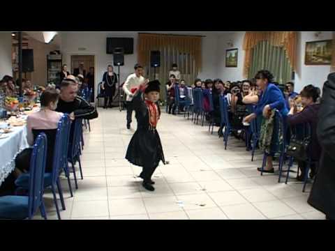 Видео: Юбилей В Н  Лиджиева калмыцкий танец в исполнении Церена Уланова