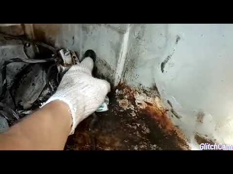 Видео: Mercedes Benz W 203 коррозия под ковриком.Пыль тянет в салон.