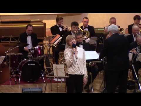 Видео: "Неповторимая весна". Анна Бутурлина и Джаз-оркестр "Эшпай-бэнд". «Московская осень», 13.11.2016