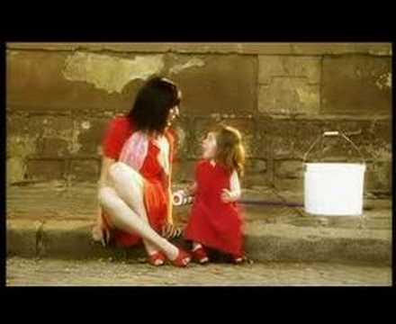 Видео: Людмила Сланева - Под дъгата (L.Slaneva-Under the Rainbow)