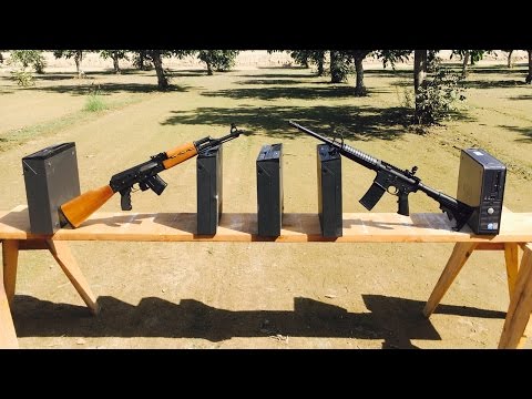 Видео: AR-15 против АК-47 | 762 против 556