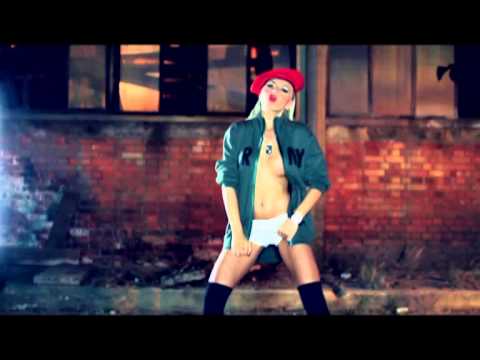 Видео: ALISIA - TVOYA TOTALNO / АЛИСИЯ - Твоя тотално (Official Music Video)