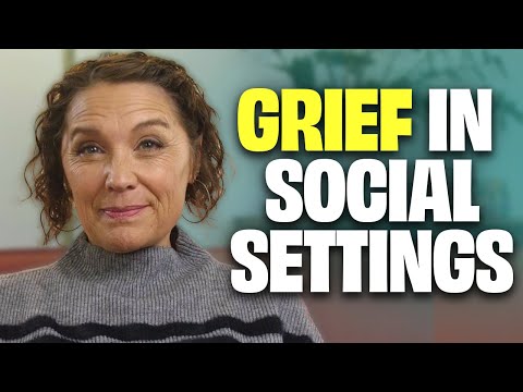 Видео: 5 советов, как вести себя на общественных мероприятиях во время скорби