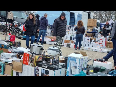 Видео: 🇧🇬 НА БИТАКА | Хубави неща ИЗГОДНИ цени . Битаци в България. Bulgaristan | Bulgaria 🇧🇬