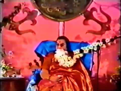 Видео: 1994 год, 13 июля. Пуджа шри Вишну «Основа Дхармы» (Париж. Франция). Перевод О. Пулькиной