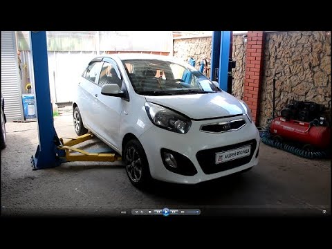 Видео: Замена передних тормозных дисков и колодок на Киа Пиканто 2012 Kia Picanto 1,0