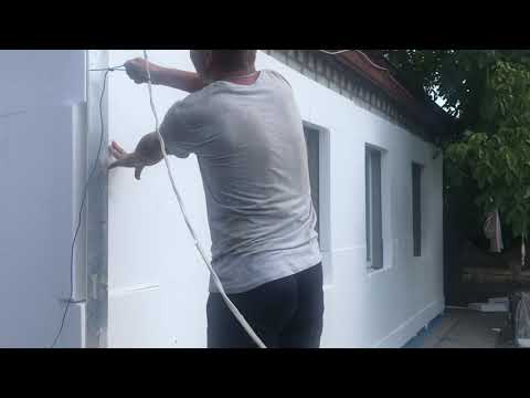 Видео: Как резать стены из пенопласта струной