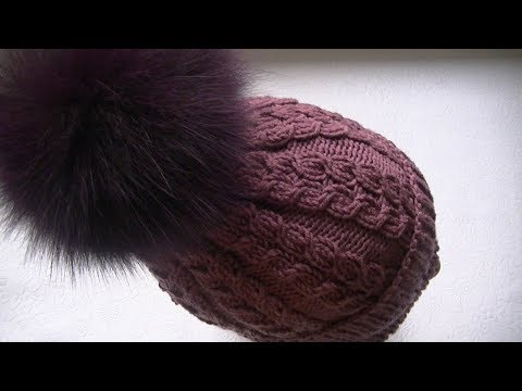 Видео: Вяжем  шапку с косами спицами.
