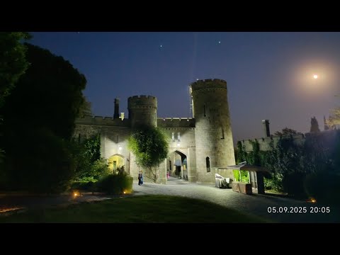 Видео: АЛУПКА. ЦЕНТР. ХАОС. ДВОРЕЦ ГРАФА ВОРОНЦОВА. 5 сентября 2025 г.