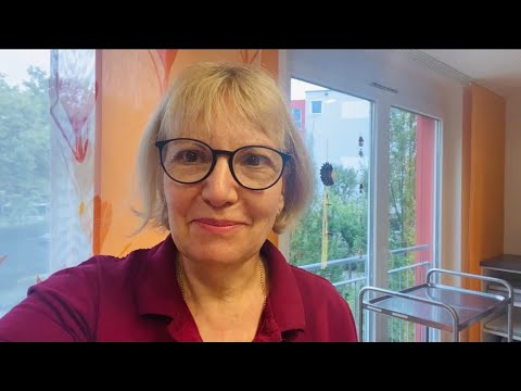 Видео: НОВОСТИ С РАБОТЫ: КАК НЕМЦЫ РЕАГИРУЮТ, КОГДА ЗОВУТ В ВЫХОДНОЙ.