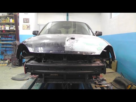 Видео: Lada Priora. и опять вытяжка лонжерона. Наборка.