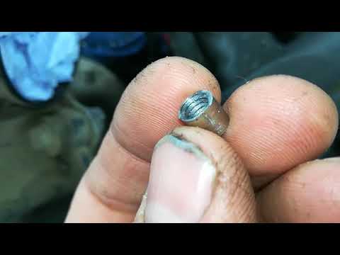 Видео: Land Rover Discovery сломались свечи накала удаление