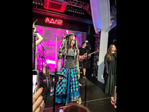 Видео: Линда, концерт в Адлере Бар Руки Вверх 2024 07 19