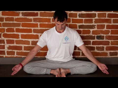 Видео: Занятие по хатха йоге для любого уровя