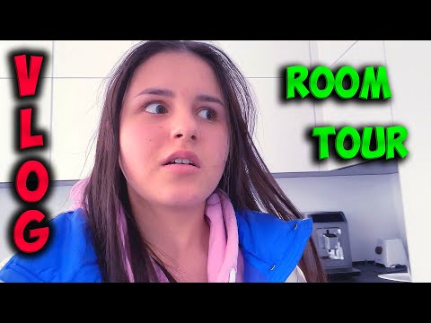 Видео: VLOG ВЕРНУЛИСЬ В КИЕВ / Что СЛУЧИЛОСЬ с моим Новым Домом / Рум Тур