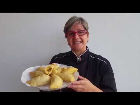 Видео: МИНИ ЧЕБУРЕКИ С НАЧИНКОЙ "CALZONI" от шеф-повара Риты