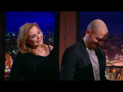 Видео: Шоуто на Николаос Цитиридис: Импровизации с Аня Пенчева и Сашо Кадиев