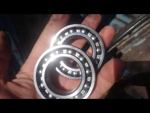 Видео: Ремонт кпп Т 40, замена втулки реверса и подшибников шестерни ч. 1