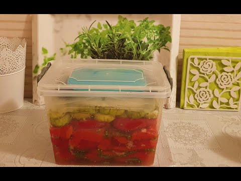 Видео: Малосольные помидоры без рассола !Вкусные и Ароматные!