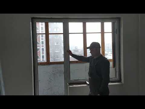 Видео: Установка балконного блока