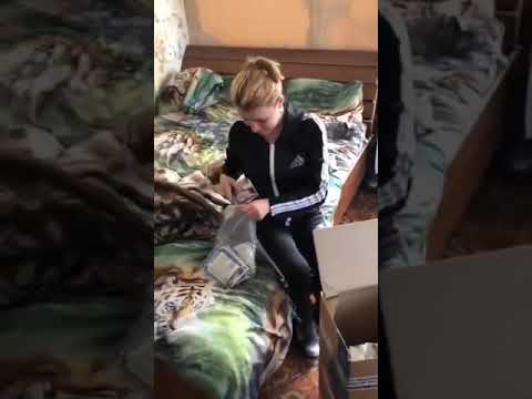 Видео: Распаковка посылки от подписчиков для Иришки чики пики Олег Монгол