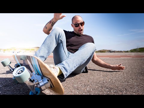 Видео: ОСНОВЫ СЕРФСКЕЙТА №5 — Как выполнить катбэк на суше