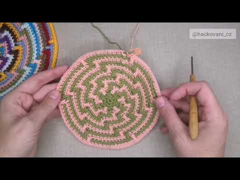 Видео: Простой способ мозаичного вязания круга! Без схем и описаний!