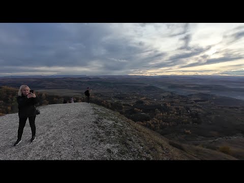 Видео: Кисловодск. Прогулка на гору Малое седло и район Верхней базы.