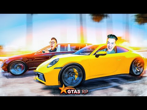 Видео: МОЯ НОВАЯ МАШИНА ПРОТИВ НОВОЙ МАШИНЫ COFFI! Porshe 911 VS Mercedes Maybach Pullman! GTA 5 RP