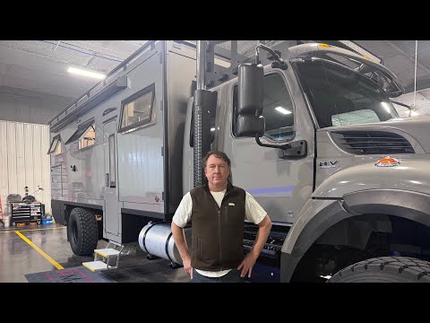 Видео: В НАЛИЧИИ 2022 Global Expedition Vehicle Patagonia 4x4 International HV 507 с двухъярусными крова...
