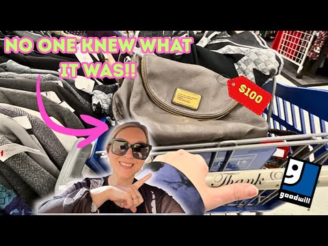 Видео: Давайте устроим распродажу имущества + Goodwill! Я заплатил 0,65 цента 😱 за вещь! Покупайте вмест...