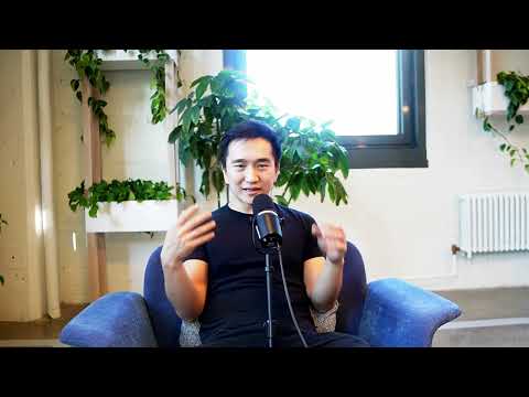 Видео: Амьдралынхаа ажлыг олох нь