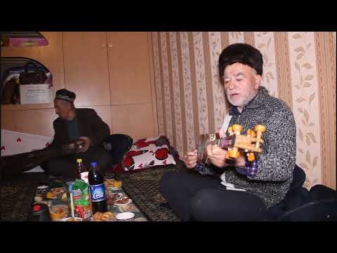 Видео: Устод Саидмуродов бо ҳамроҳии Наҷмиддин Воҳидов