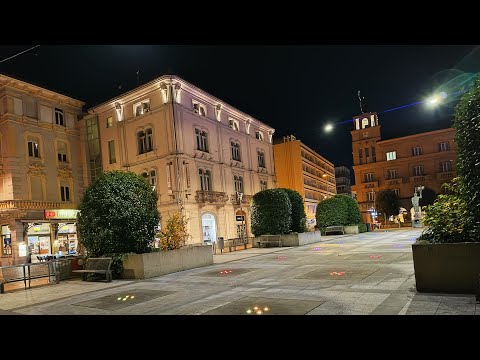 Видео: Отец и сын далеко от родины прямой эфир