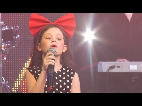 Видео: "Мама Мария" на русском. Лилия Малахова дуэт с Нелли Семеновой.