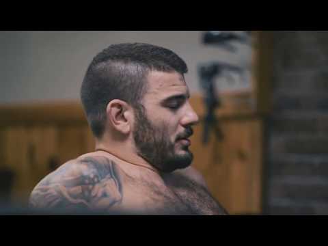 Видео: Coffee, Motorcycles, Guns | Mat Fraser: The Making of a Champion - Part 6 - русская озвучка