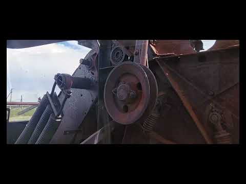 Видео: #Комбайн С-4 #СТАЛИНЕЦ с прицепным копнителем