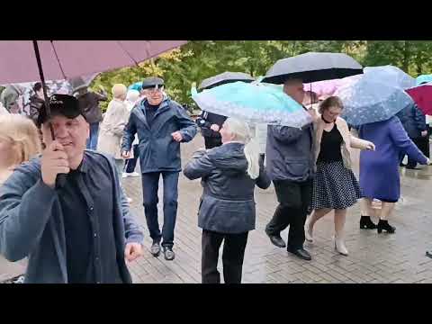 Видео: А Я ТЕБЯ ЗАБЫЛА КАК ТЫ ТОГДА ЗАБЫЛ... ТАНЦЫ 💃🕺💃🕺💃 ГОМЕЛЬ ♥️