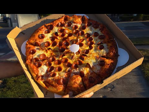 Видео: Ресторан Pane's: Cheese Pepp: Обзор пиццы #пицца #еда