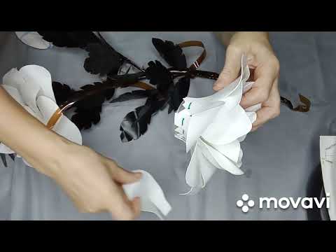 Видео: Как сделать розу в черно белых тонах  из ПЭТ бутылок 🥀! МК