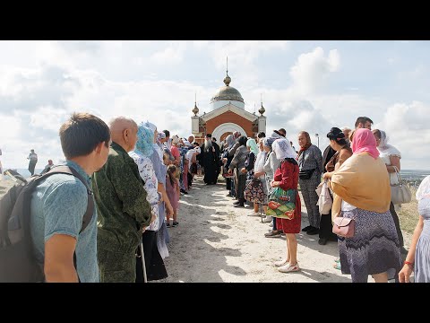 Видео: Крестный ход: путь к святыне и самому себе