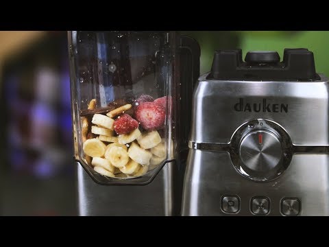Видео: ТОП 8 УДИВИТЕЛЬНЫХ ИДЕЙ С БЛЕНДЕРОМ! Быстрые и вкусные рецепты. Лайфхаки для кухни!