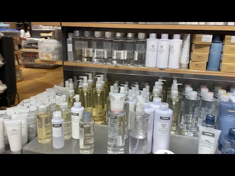 Видео: Обзор Muji в Бангкоке. Самый стильный магазин для дома. Boots